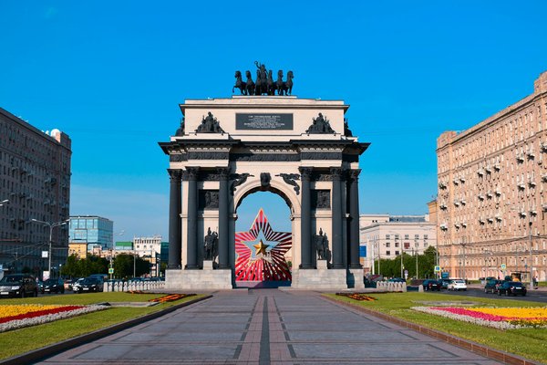 Idée de week-end en amoureux pas cher : les plus belles escapades romantiques à petit prix